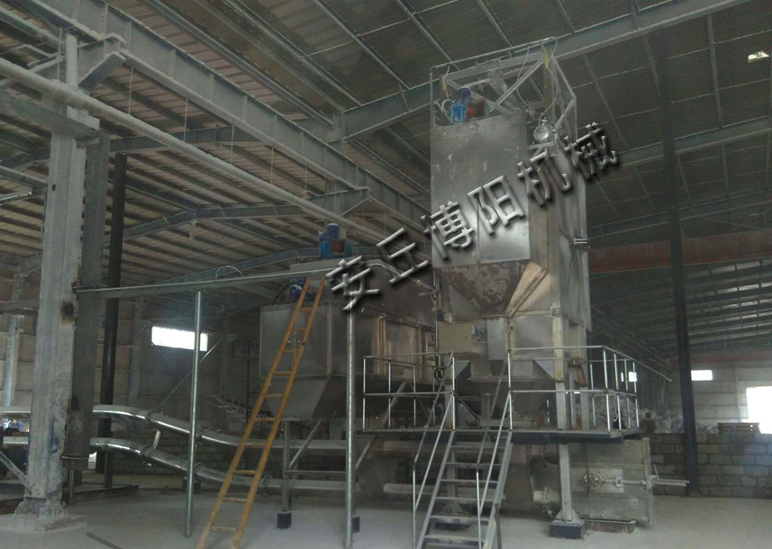 尿素噸袋拆包機是怎樣工作的？