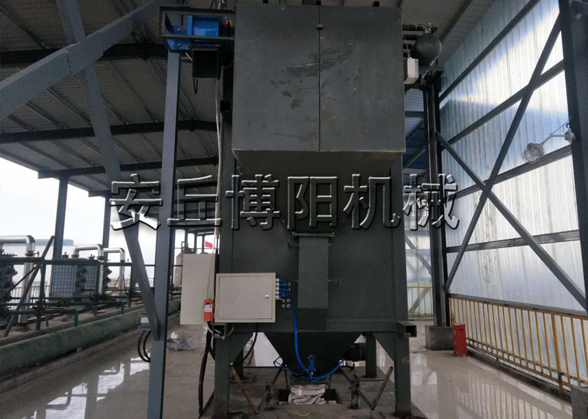 除塵灰噸袋拆包機(jī)的具體優(yōu)勢主要有哪些？