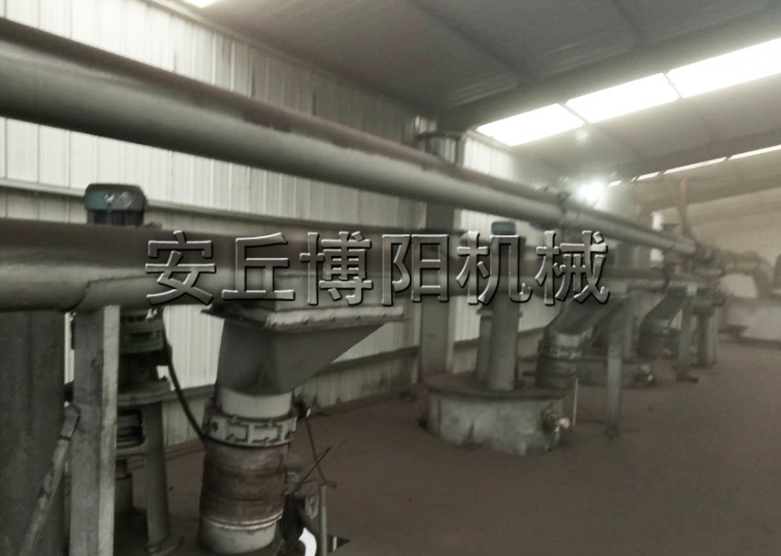 碳素管鏈?zhǔn)捷斔蜋C(jī)的優(yōu)勢特點(diǎn)是什么？
