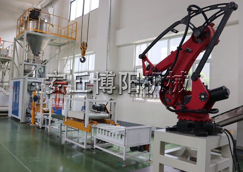 有機(jī)肥料全自動包裝機(jī)為什么備受企業(yè)的好評？